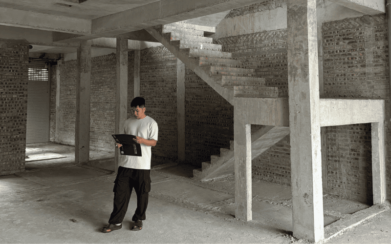 Thi công kính kịch trần Hạ Long